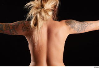 Daisy Lee  3 arm back view flexing nude 0051.jpg